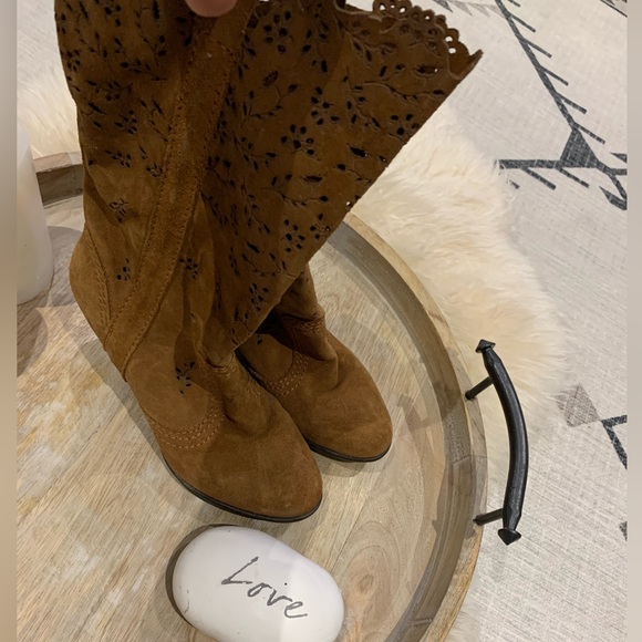 Zara boots - Picture 4 of 7